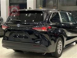 تويوتا سيينا